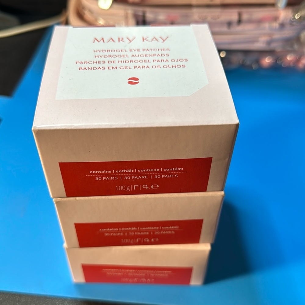 MaryKay 1 Box Only